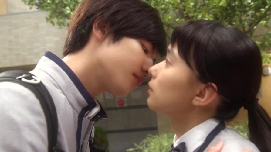 志尊淳・芳根京子 ドラマ『表参道高校合唱部!』でもキス寸前シーンが!