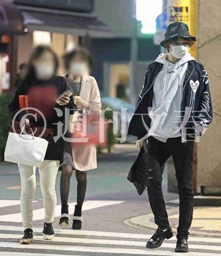 伊野尾慧 熱愛報道あった歴代彼女④一般女性A 深夜の泥酔徘徊報道!