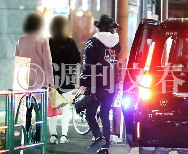 伊野尾慧 熱愛報道あった歴代彼女④一般女性A 深夜の泥酔徘徊報道!