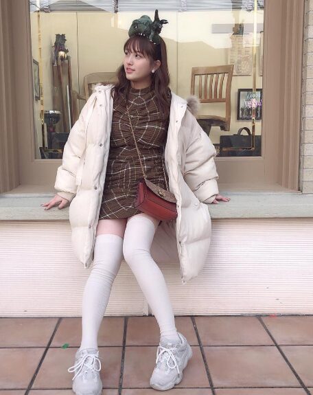 髙橋海人さんと大和田南那さんの匂わせ⑩恐竜のカチューシャ