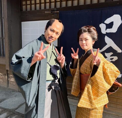 宮舘涼太さんとお似合いと噂の歴代彼女⑥小芝風花