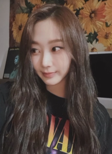 ジフンさんとジゼルさんの匂わせ9選!画像や動画で徹底解説