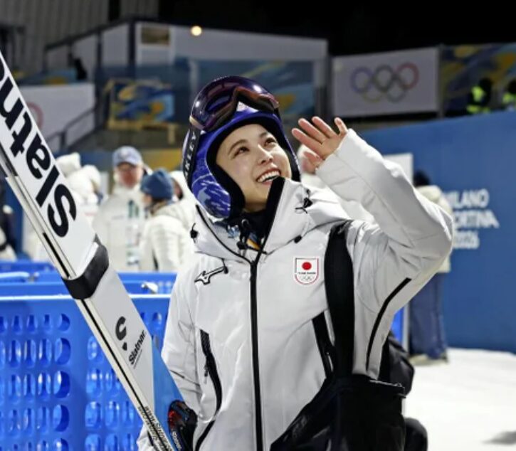 高梨沙羅さんの画像