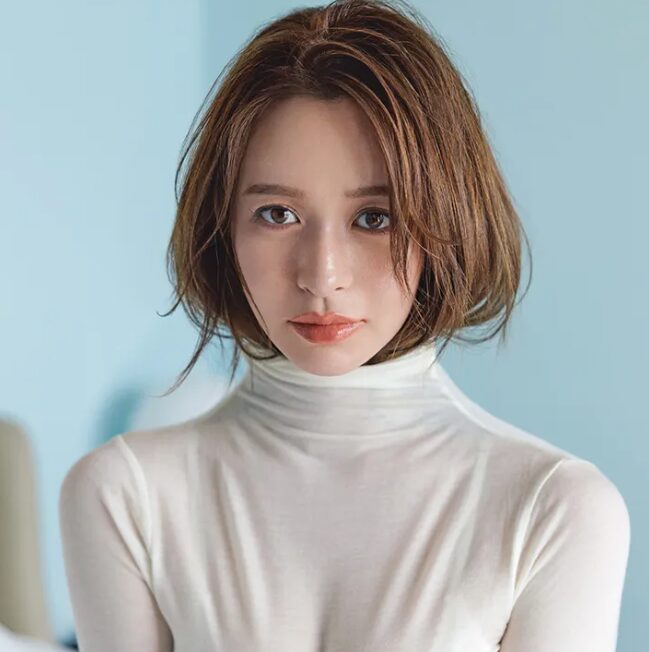 野崎萌香さんの画像