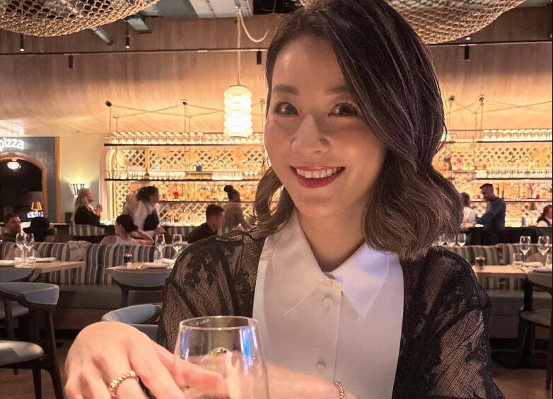 秋元玲奈さんの画像