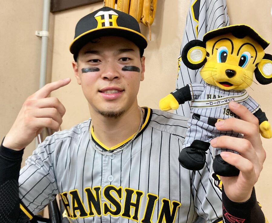 佐藤輝明さんの画像