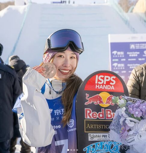 戸塚優斗さんとお似合いと噂の歴代彼女②鬼塚雅