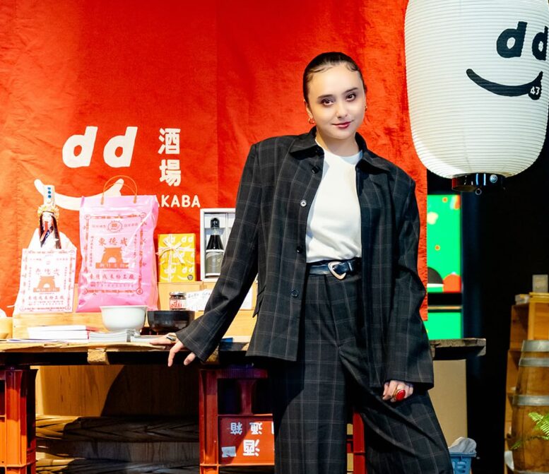 石田ニコルさんの画像