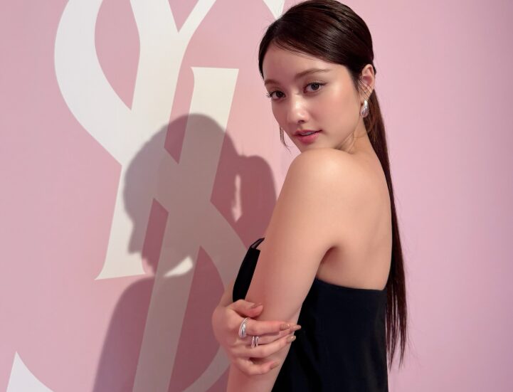 谷まりあさんの画像