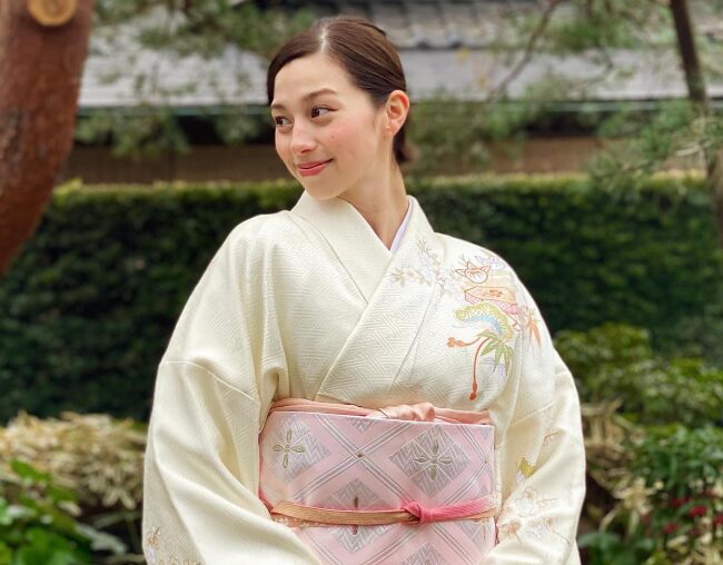 中条あやみさんの茶道体験投稿画像