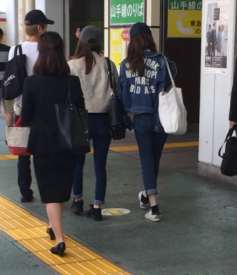 2016年に田中樹さんと石田佳蓮さんが2朝帰りするところを目撃したというX投稿の画像