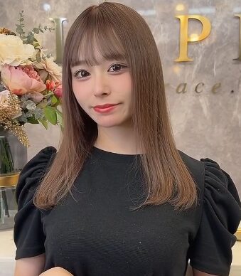 佐藤麗奈の画像